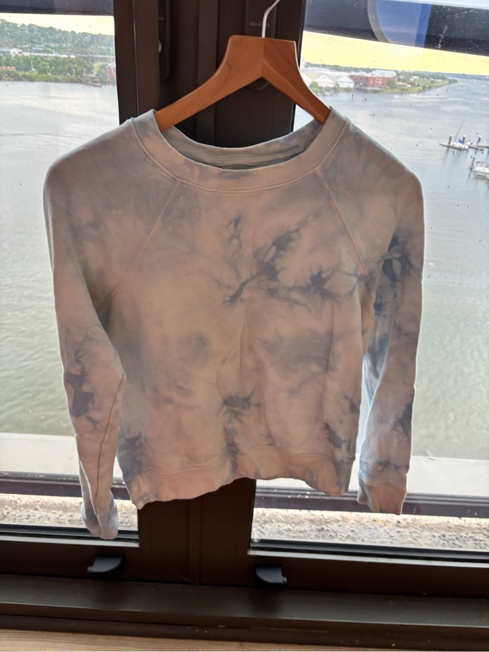 Tie-Dye Light Blue Crewneck Sweatshirt - Women